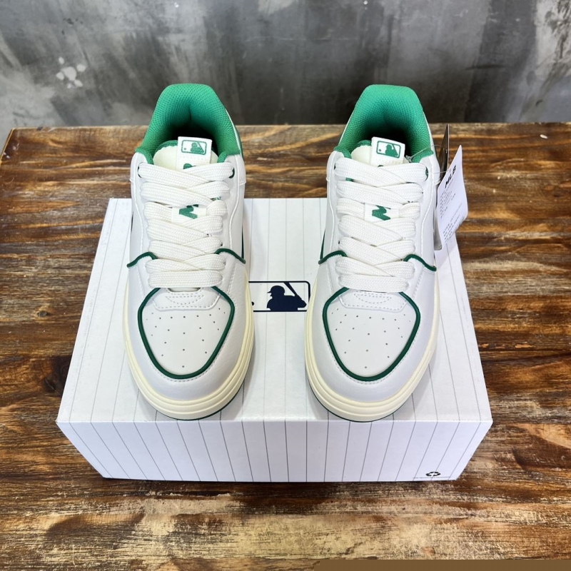 G*u*i sneakers